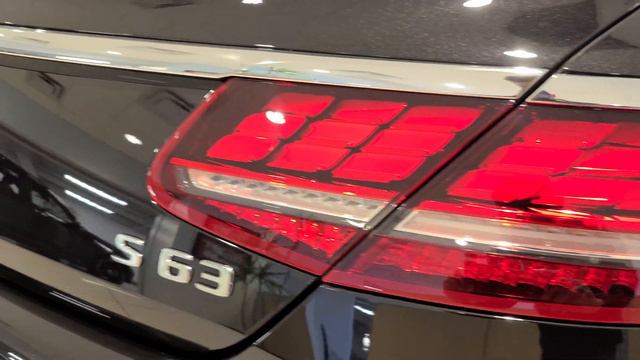 2021 Mercedes S63 AMG Coupe - One of the LAST pure AMG V8s!! смотреть онлайн