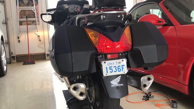 Honda ST 1300 ABS 2004 смотреть онлайн