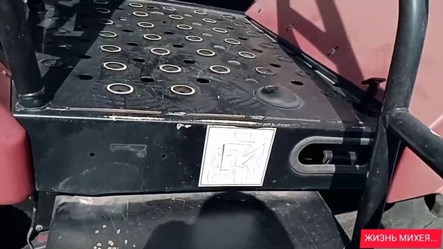 ОБЗОР КОМБАЙНА / TORUM-750 / ДУЛ СИЛЬНЫЙ ВЕТЕР / РАБОЧИЕ БУДНИ / ЖИЗНЬ МИХЕЯ / VLOG... смотреть онлайн