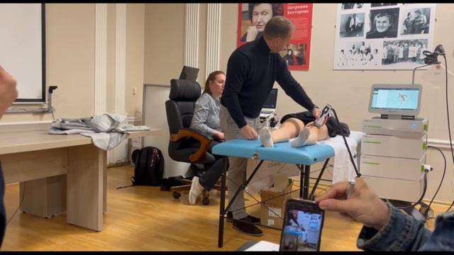 Влог: #БудниВрача 👩🏼⚕️ 7 часов квеста по городу, работа на полную, в своей стихии #ДокторНаРаботе смотреть онлайн