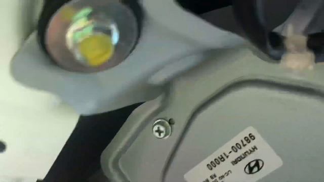 Hyundai solaris солярис 2016 хэтчбек - Замена кнопки багажника смотреть онлайн