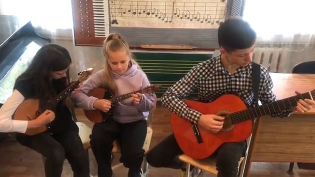 104. Дует Черпак Валентин (гітара), Сердюк Анастасія (домра). Жанр: інструментальний. Debut. смотреть онлайн