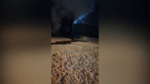 Пожар в Братске Сгорел магазин смотреть онлайн