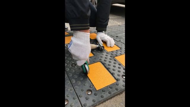 Светоотражатель для ИДН и съезда с бордюра смотреть онлайн