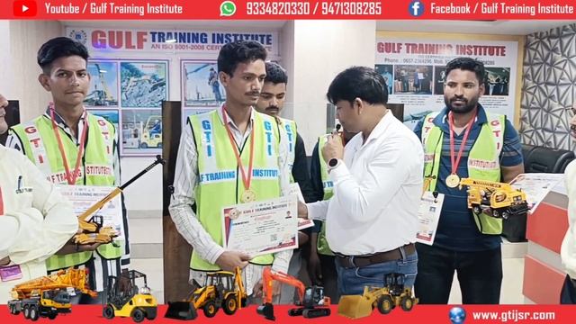 एक साथ 5 Students का Job लगा Delhi और Rajasthan में Mobile crane सिख कर ।। смотреть онлайн