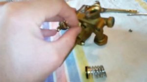 Замена сальника штока газоводяного узла китайской газовой колонки Vector.Как устранить течь.