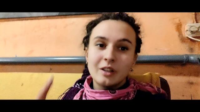 Сложно ли жить в конюшне ? Перестановка, немного о жизни смотреть онлайн
