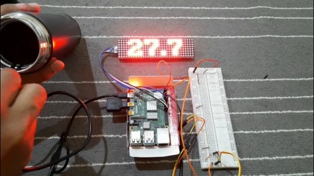 Raspberry Pi: Measure Temperature using DS18B20 sensor смотреть онлайн