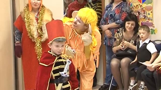 В социально-реабилитационном центре для несовершеннолетних состоялся волшебный праздничный спектакл смотреть онлайн