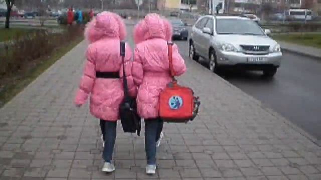 "Нам сегодня 10 лет и ..." смотреть онлайн