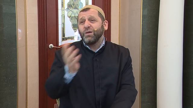 Шейх Хамзат Чумаков (Пятница 2 января 2015 г) смотреть онлайн