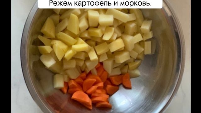 Вкусная уха из двух видов рыбы! Из щуки и карпа смотреть онлайн