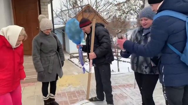 Юбилей (дедушке 70 лет ?) день рождения смотреть онлайн