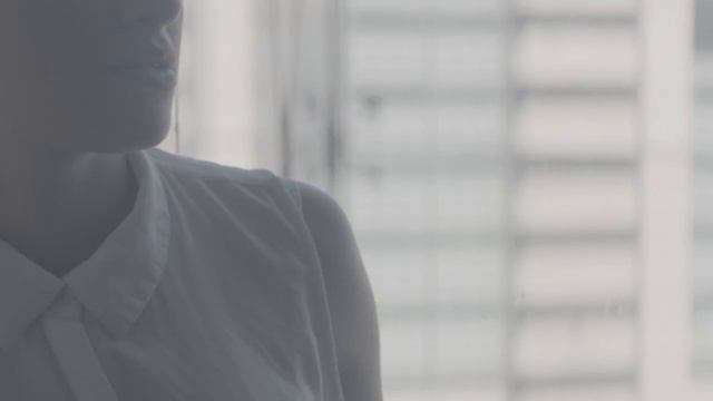 DORINE LEVY - LENYROSE - Official music Video смотреть онлайн