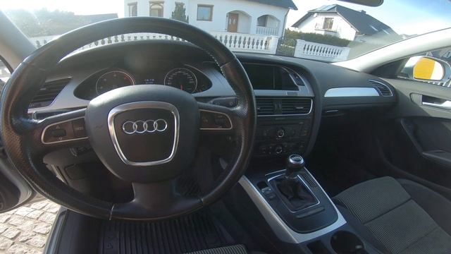 Audi A4 Limuzyna 2.0 TDI 143 PS 2008 Manual смотреть онлайн