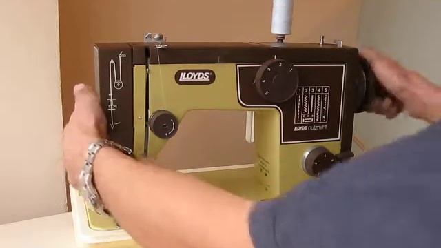 Швейная машина Lloyds Nutznaht mod. 21 test смотреть онлайн