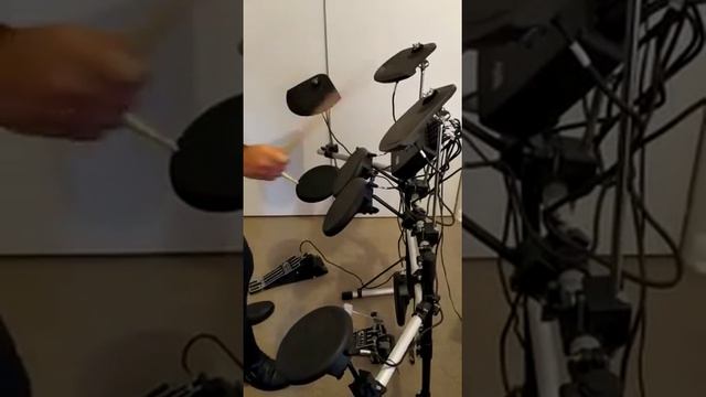 Bateria Elecronica Db Percussion E-kit Dbe-b03 смотреть онлайн