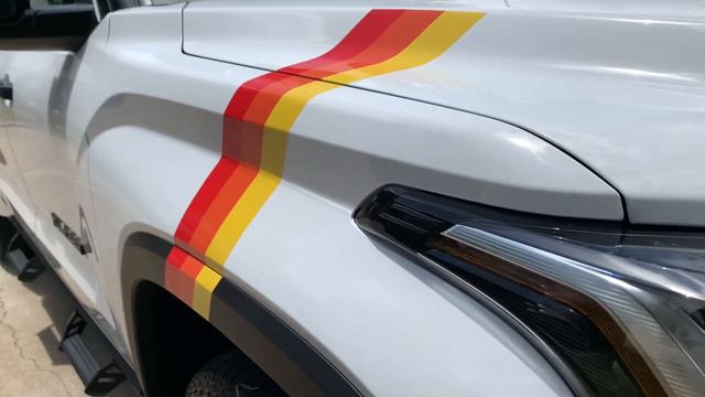 New 2022 Tundra Retro Fender Decals смотреть онлайн
