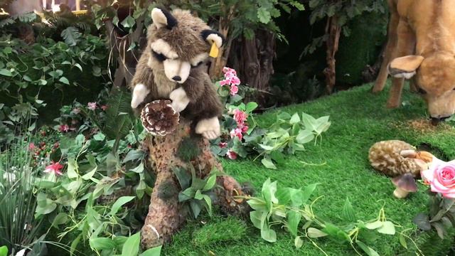 В ТРЦ Европейский. Москва. 3/In the European shopping center. Moscow. 3 смотреть онлайн