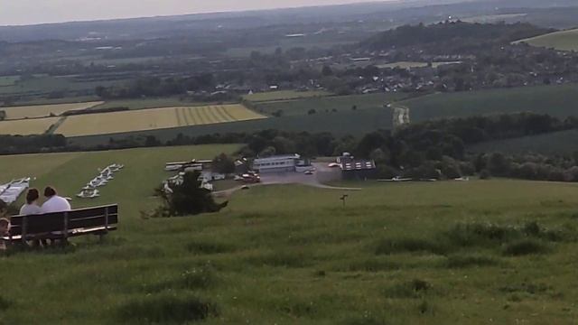"Dunstable Downs" Imagine Natural Beautiful place Luton & Dunstable in United Kingdom. смотреть онлайн