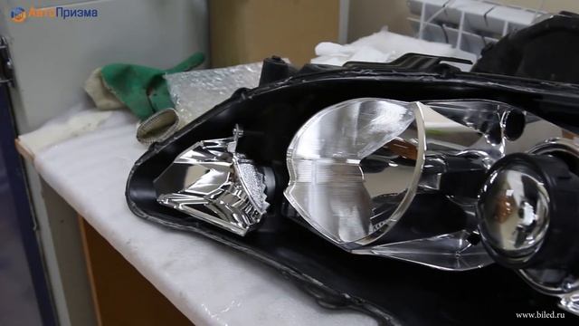 Toyota Camry Установка светодиодных BI-LED линз LUMISFERA FAR 3.0