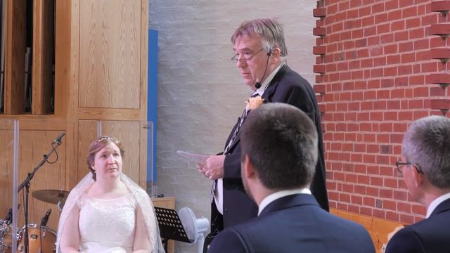 Heidi Rasmussen og Jakob Axelsens bryllup søndag d. 19. juni 2022. смотреть онлайн