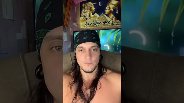 Что Если Нравишься Девушке, Но Для Встречи Не Готова. Стрим В Тик Ток смотреть онлайн