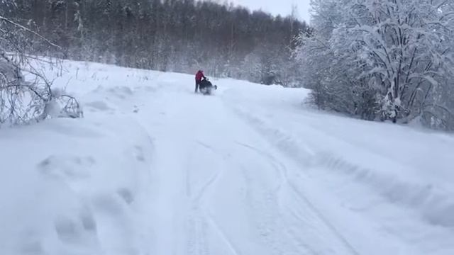 Ставим снегоход на одну лыжу смотреть онлайн