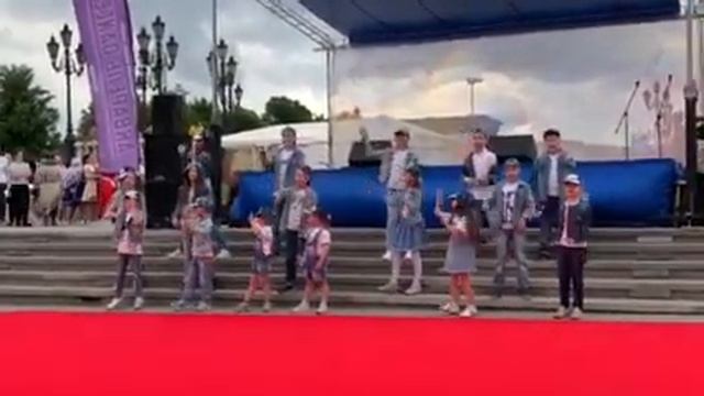 Ежегодный детский Фестиваль на Манежной площади « Глазами детскими на мир» 2019 г смотреть онлайн