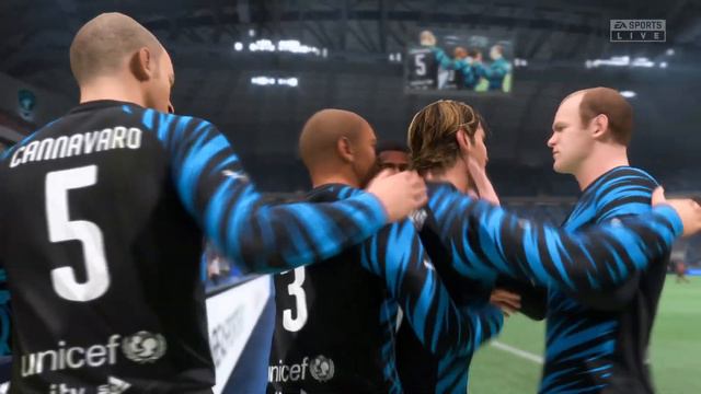 FIFA 22 30 метров Андрея Шевченка не пугает. смотреть онлайн