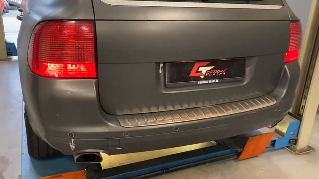 Porsche Cayenne 3.6 Revving With Bypass Systeem