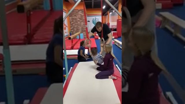 Кувырок на кольцах смотреть онлайн