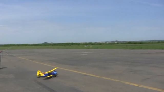 модель самолета Ан-2 - первая попытка взлететь смотреть онлайн