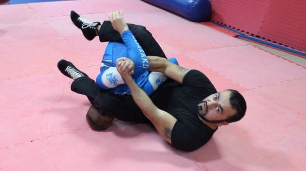 Армен Ананян - Часть 82. С этого болевого приёма выхода НЕТ