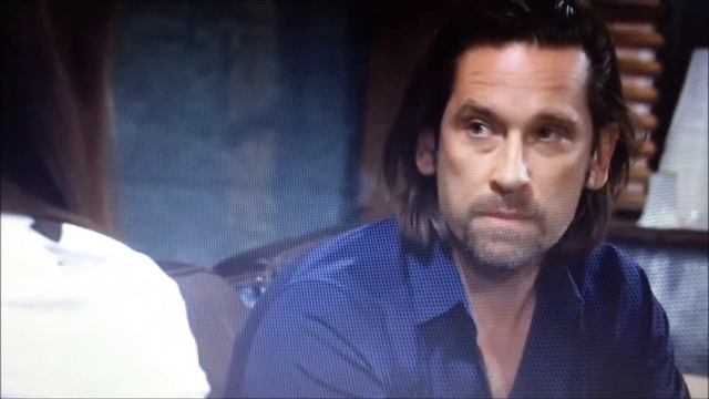 Elizabeth/Franco/Kiki/Dillon - KEEP HOLDING ON смотреть онлайн