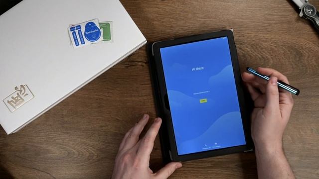 Знакомство с Teclast T30 - распаковка нового планшета и фирменного чехла смотреть онлайн