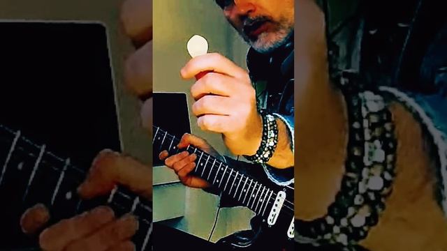 Tips from the studio! Make mixing your guitar parts easier with @acoustikattak7505 Blade #guitar смотреть онлайн