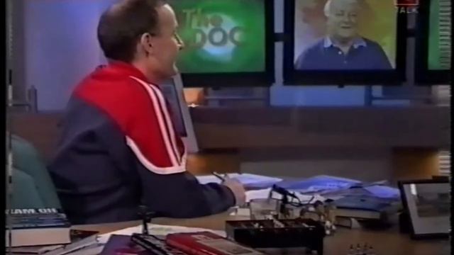 Tommy Docherty Doesn't Like Brian Deane 96/97 Season смотреть онлайн