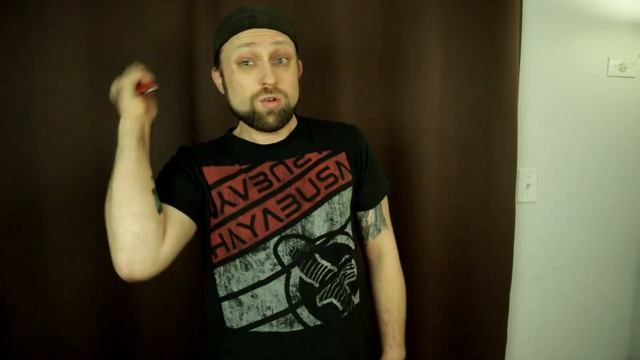 Latch Drop Butterfly Knife Trick Tutorial. Beginner Balisong trick tutorial. смотреть онлайн