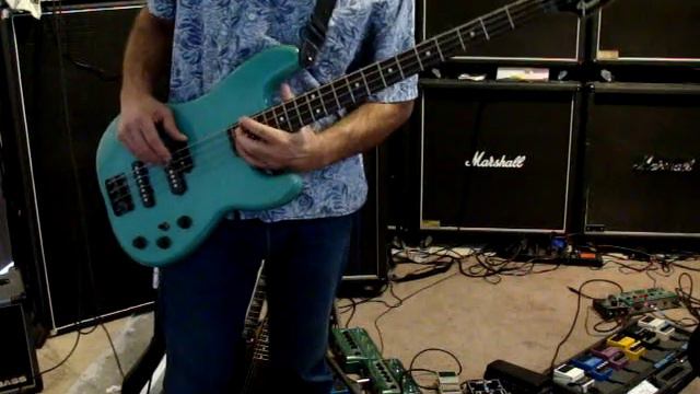 Fender Jazz Bass Special Japan demo.mpg смотреть онлайн
