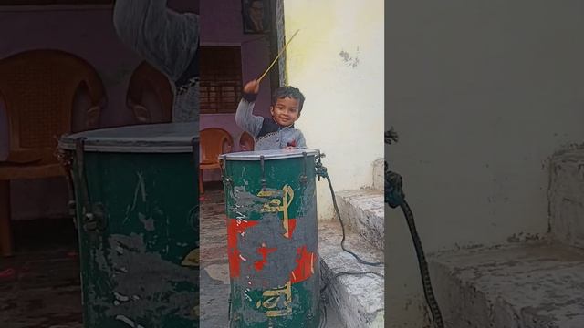 Bhangda dance #Shubh ne khub drum bajaya #viral #video смотреть онлайн