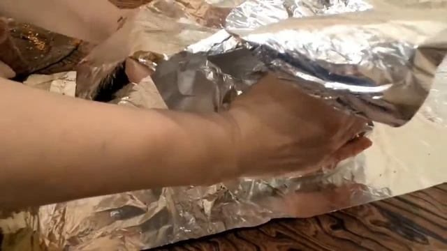 Свинина запечёная в фольге смотреть онлайн