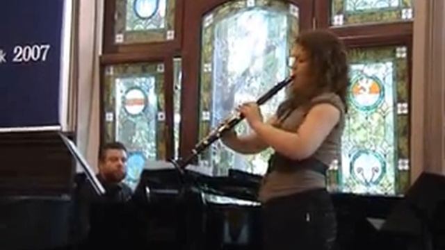 Malcolm Arnold - Sonatina смотреть онлайн