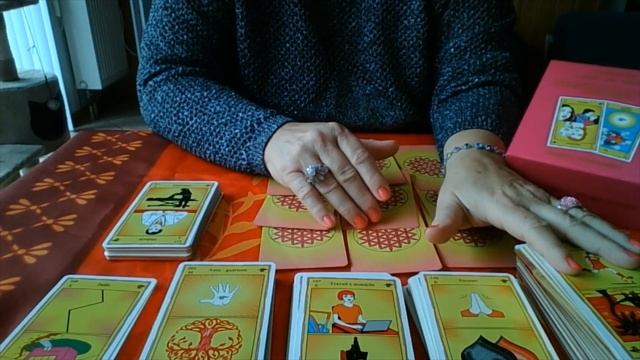 Nouvelle méthode inédite de tirage pour l'oracle l'Oeil de Dieu 2, de Dorina Porumbel. смотреть онлайн