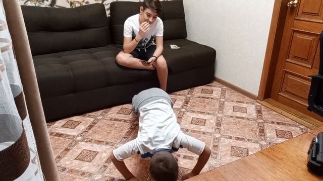 Челлендж на с братом 1000$#челлендж #челлендж