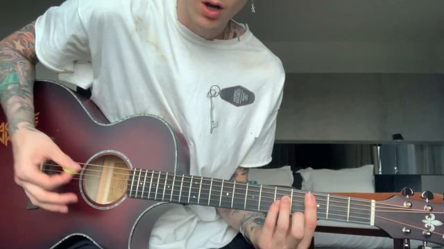 Machine Gun Kelly - I Think I'm OKAY - Guitar Tutorial смотреть онлайн