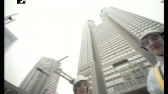 Beastie Boys - Intergalactic (High Quality) смотреть онлайн