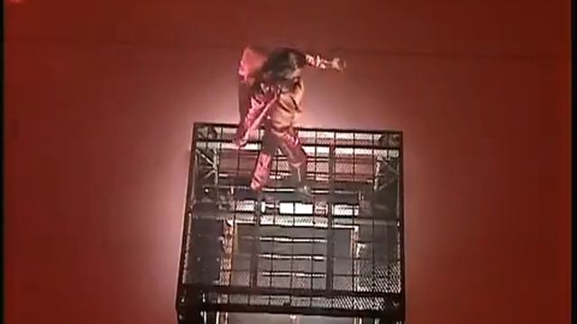 Leslie Cheung 張國榮 - Big Heat 大熱 Passion Live 2000