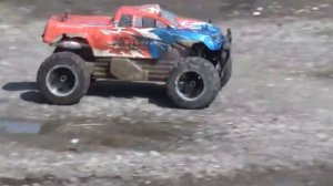 Монстр-трак на радиоуправлении FS Racing FS-11803 1:5