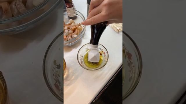 Готовим! креветка на шпажках. смотреть онлайн